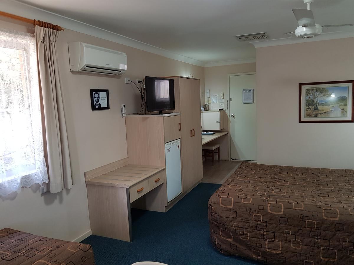 Abraham Lincoln Motel Tamworth Dış mekan fotoğraf