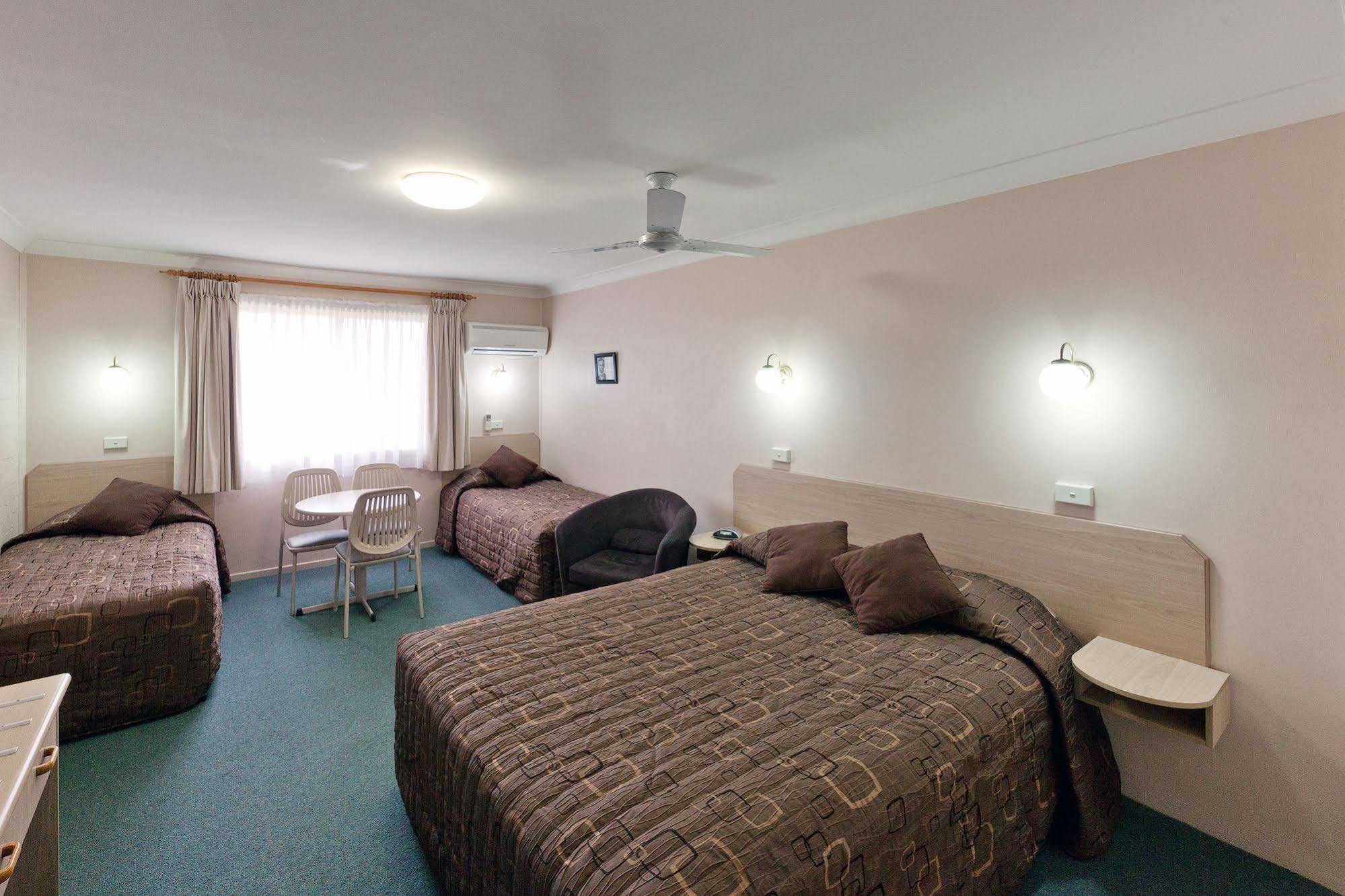 Abraham Lincoln Motel Tamworth Dış mekan fotoğraf