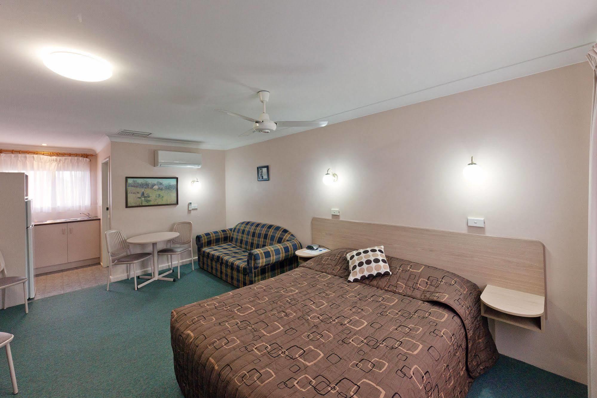 Abraham Lincoln Motel Tamworth Dış mekan fotoğraf